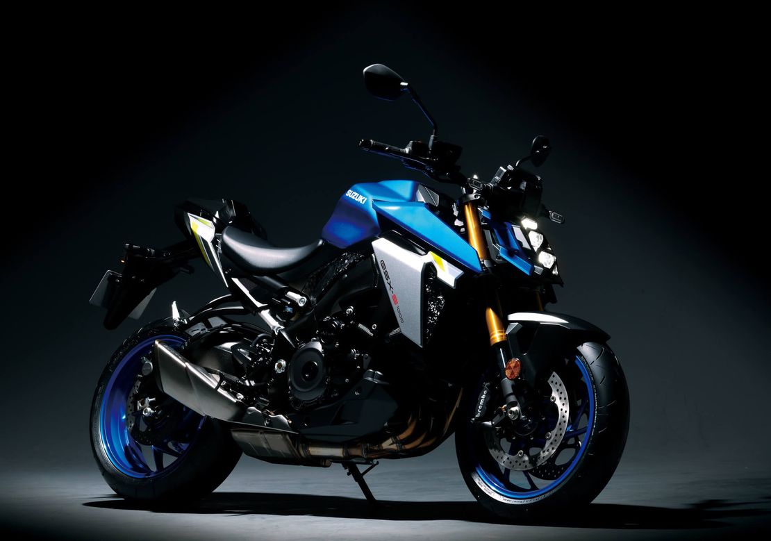 СИМ-Ярославль — SUZUKI ПРЕДСТАВЛЯЕТ ПОЛНОСТЬЮ НОВЫЙ МОТОЦИКЛ GSX-S1000